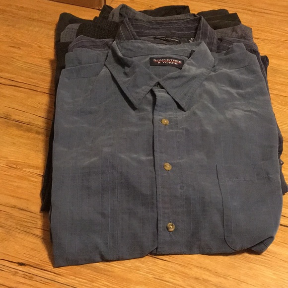Two lots of five each mens 2X short sleeves shirts. - Picture 2 of 2